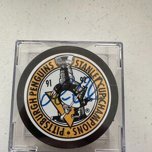 MARIO LEMIEUX SIGNED PITTSBURGH PENGUINS AUTOGRAPHED NHL PUCK IN CASE W/COA 860